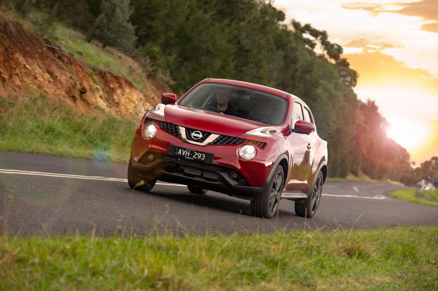  Nissan Juke Ti-S 2018 года  (AU) (фото 13 из 18)